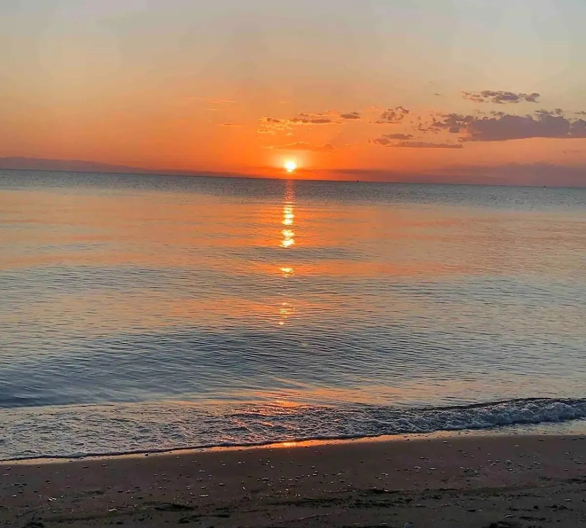 Euphoria Beachfront Holiday Home Kalandra